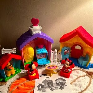Fisher Price Little People Mickey and Minnie House